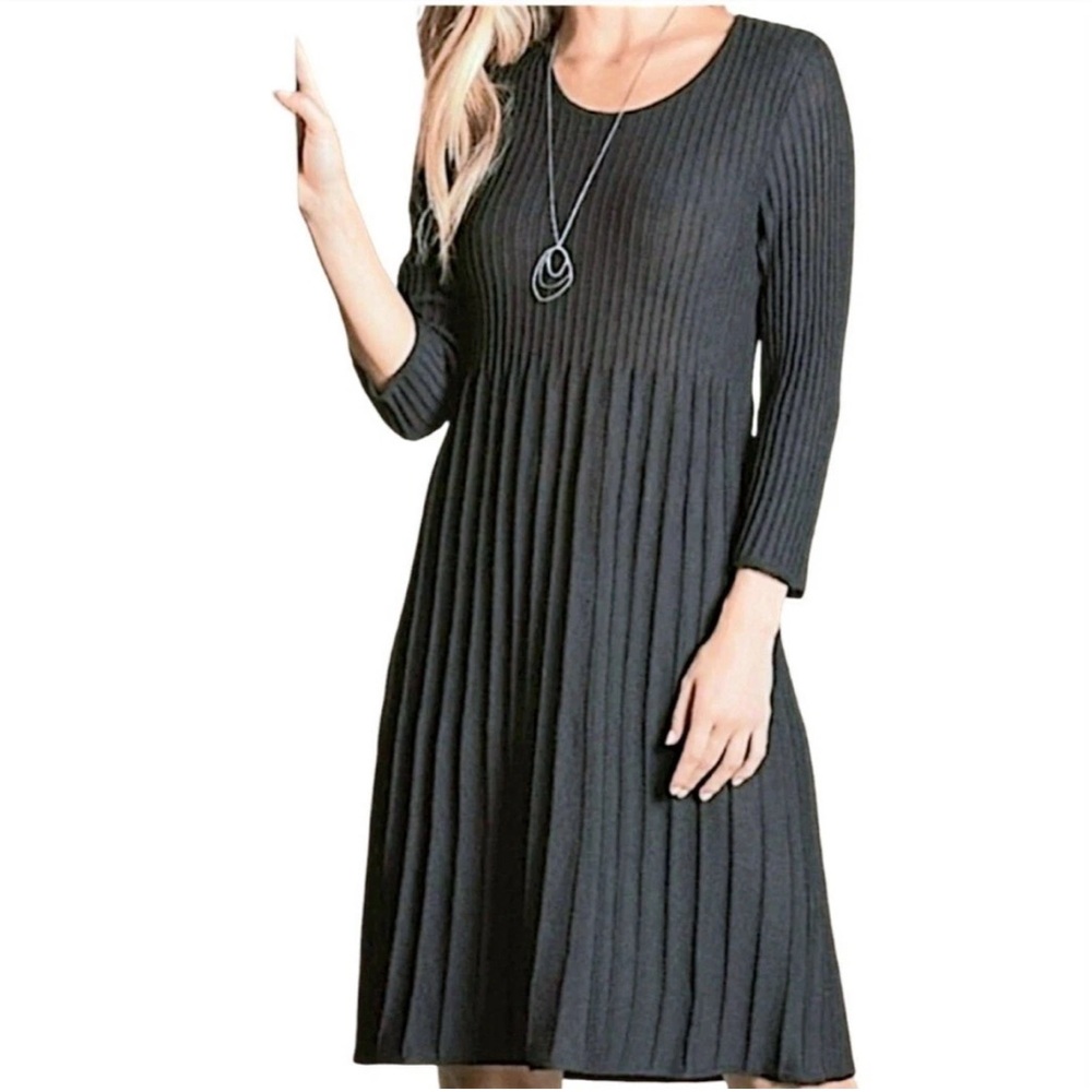 Eileen Fisher 100% Wool Lightweight Gray 3/4 Sleeve Pleated Sweater Dress Medium